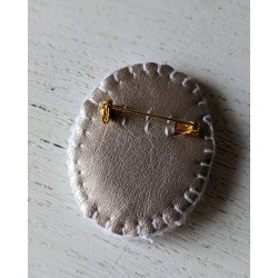 Broche brodée Luna