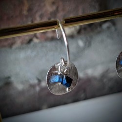 Boucles d'oreilles minimalistes en argent et cristal Swarovski