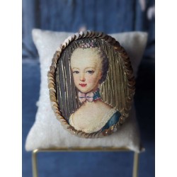 Broche Marie-Antoinette