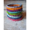bracelet jonc en soie tons mauce, assorti à la broche Olympe de Gouges